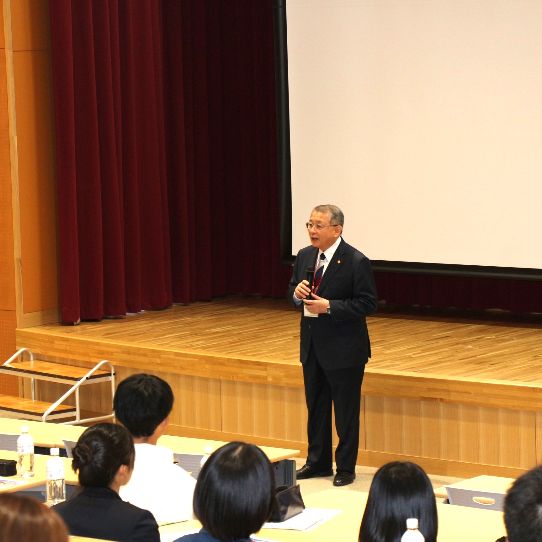 日本医療大学のオープンキャンパスビジュアル