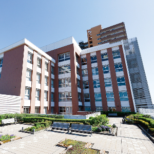 関西国際大学