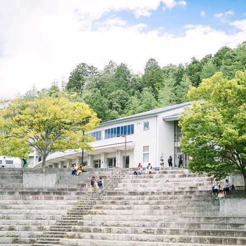 京都精華大学