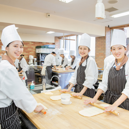 香川調理製菓専門学校3