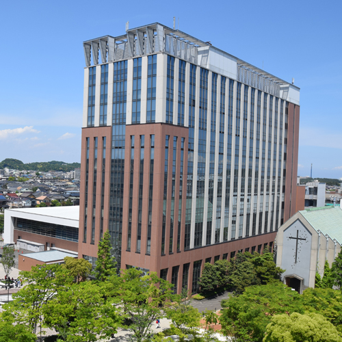 関東学院大学