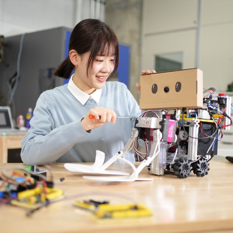 産業技術短期大学