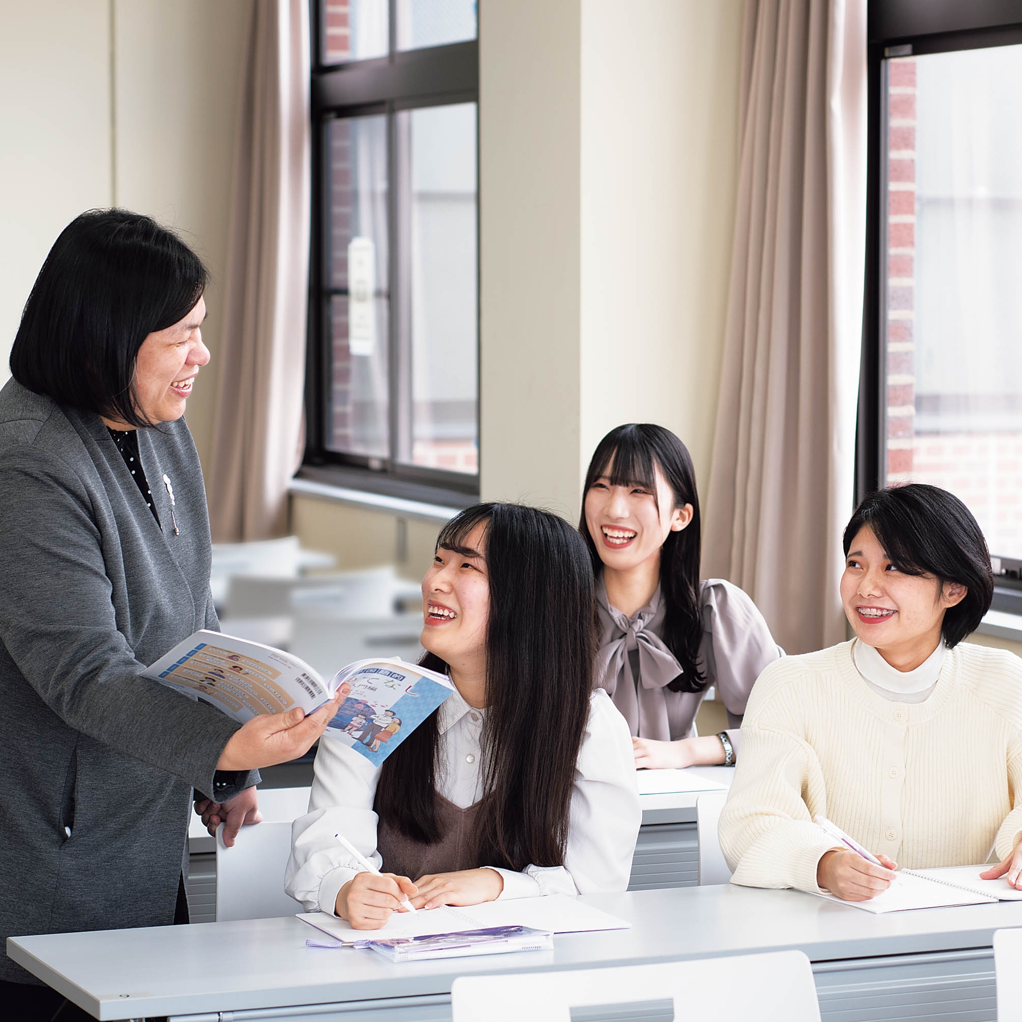 平安女学院大学