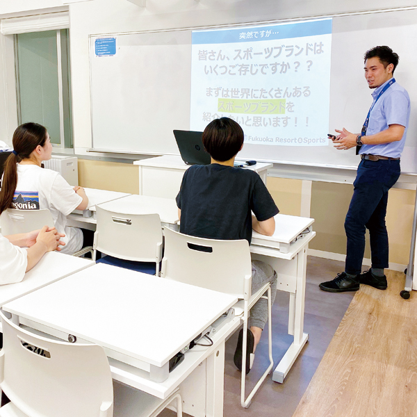 沖縄リゾート＆スポーツ専門学校