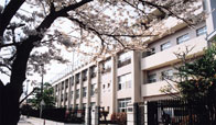 清泉小学校