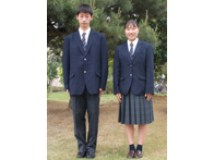 足利清風高等学校の制服