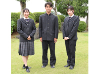 越谷東高等学校の制服