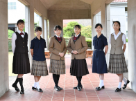 不二聖心女子学院高等学校の制服