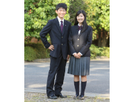 西大和学園高等学校の制服