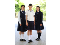 郡山女子大学附属高等学校の制服