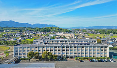 四日市西高等学校