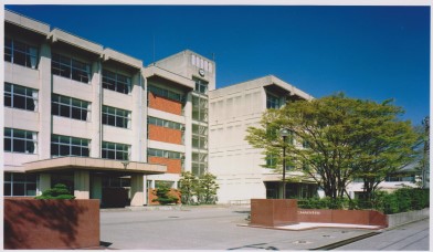 高岡商業高等学校