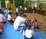 熊本県　芦北町立大野小学校　児童のみなさん2