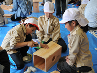 長野県　天龍村立天龍小学校　天龍みどりの少年団のみなさん2