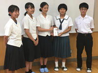 福岡県　福津市立福間中学校　生徒会のみなさん2