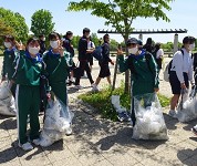 佐賀県　牛津高校　家庭クラブのみなさん4