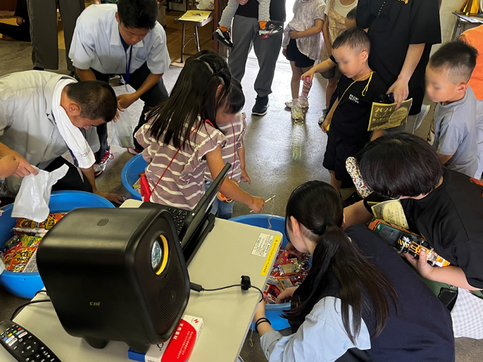 佐賀県　厳木（きゅうらぎ）高校　「厳木駅活用プロジェクト」のみなさん2