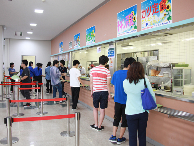 東海大学の学食