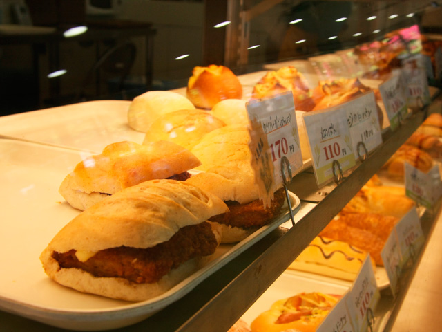 中部大学の学食