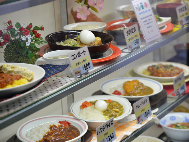 明海大学の学食