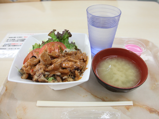 東海大学の学食