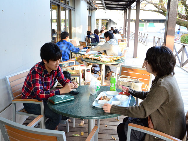 東京学芸大学の学食