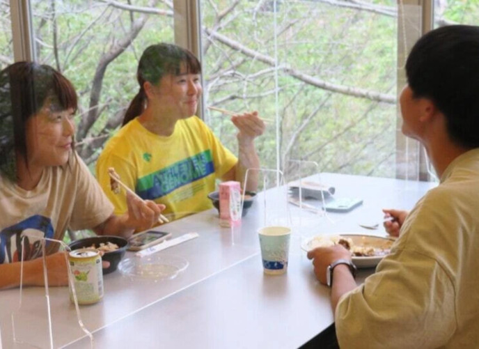 周南公立大学の学食