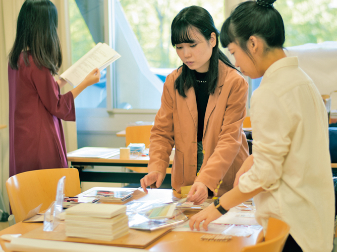 清泉女子大学の部活