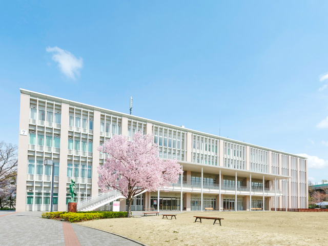 名古屋短期大学