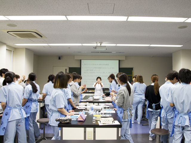 ヤマザキ動物看護専門職短期大学のcampusgallery