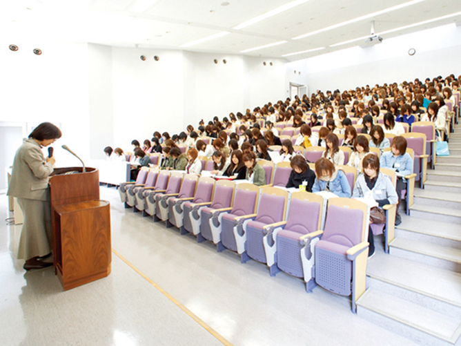 埼玉女子短期大学のcampusgallery