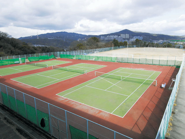 甲子園大学のスポーツ施設