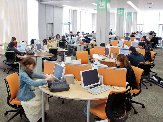 広島大学の図書館