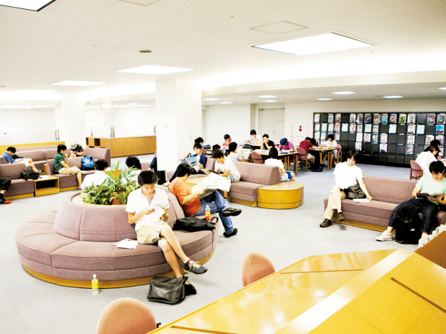 専修大学の図書館