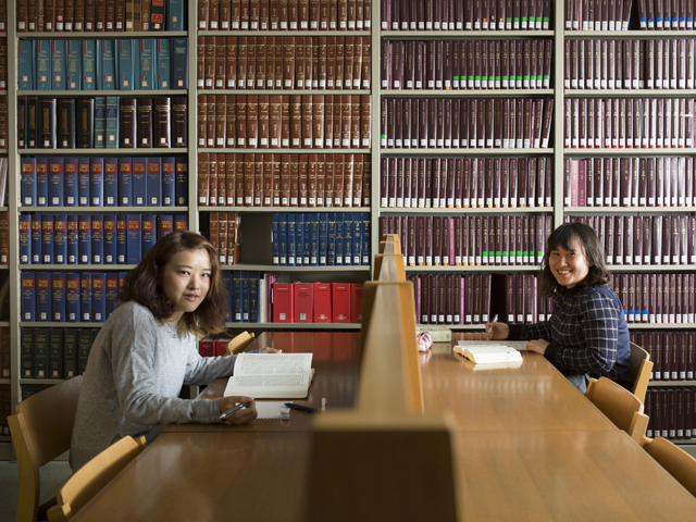 東海大学の図書館