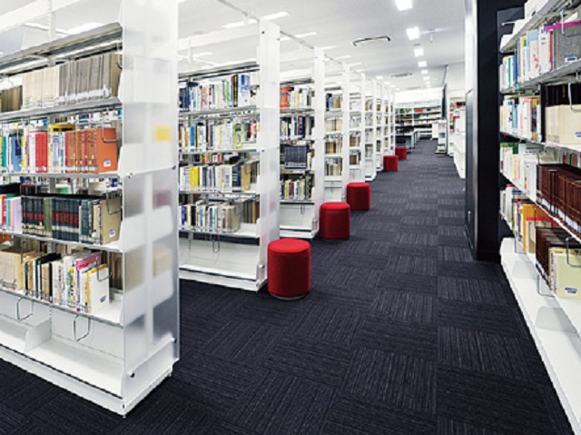 東海大学の図書館