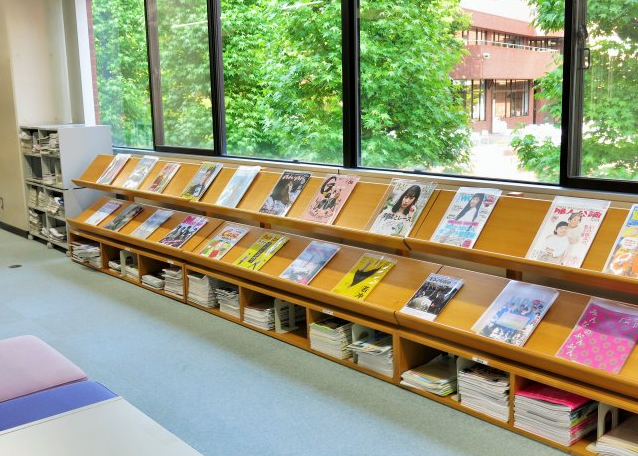 文教大学の図書館