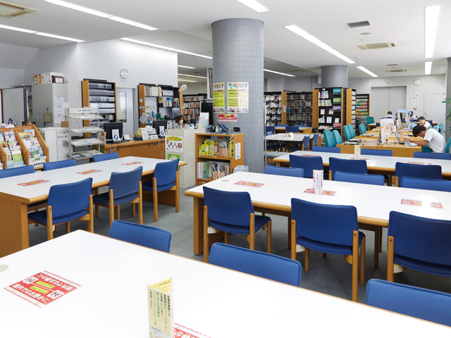 国士舘大学の図書館