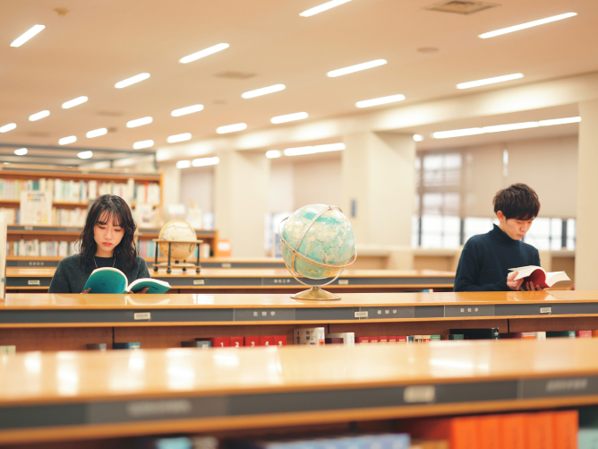 京都産業大学