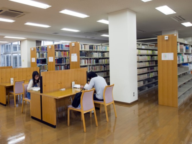 九州情報大学のcampusgallery