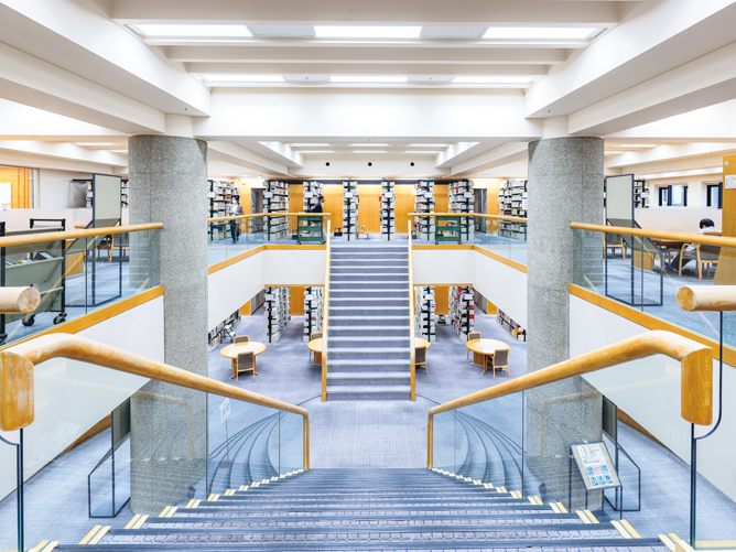 上智大学の図書館