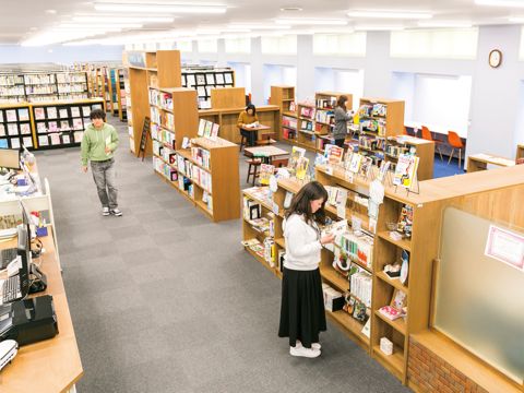 森ノ宮医療大学の図書館