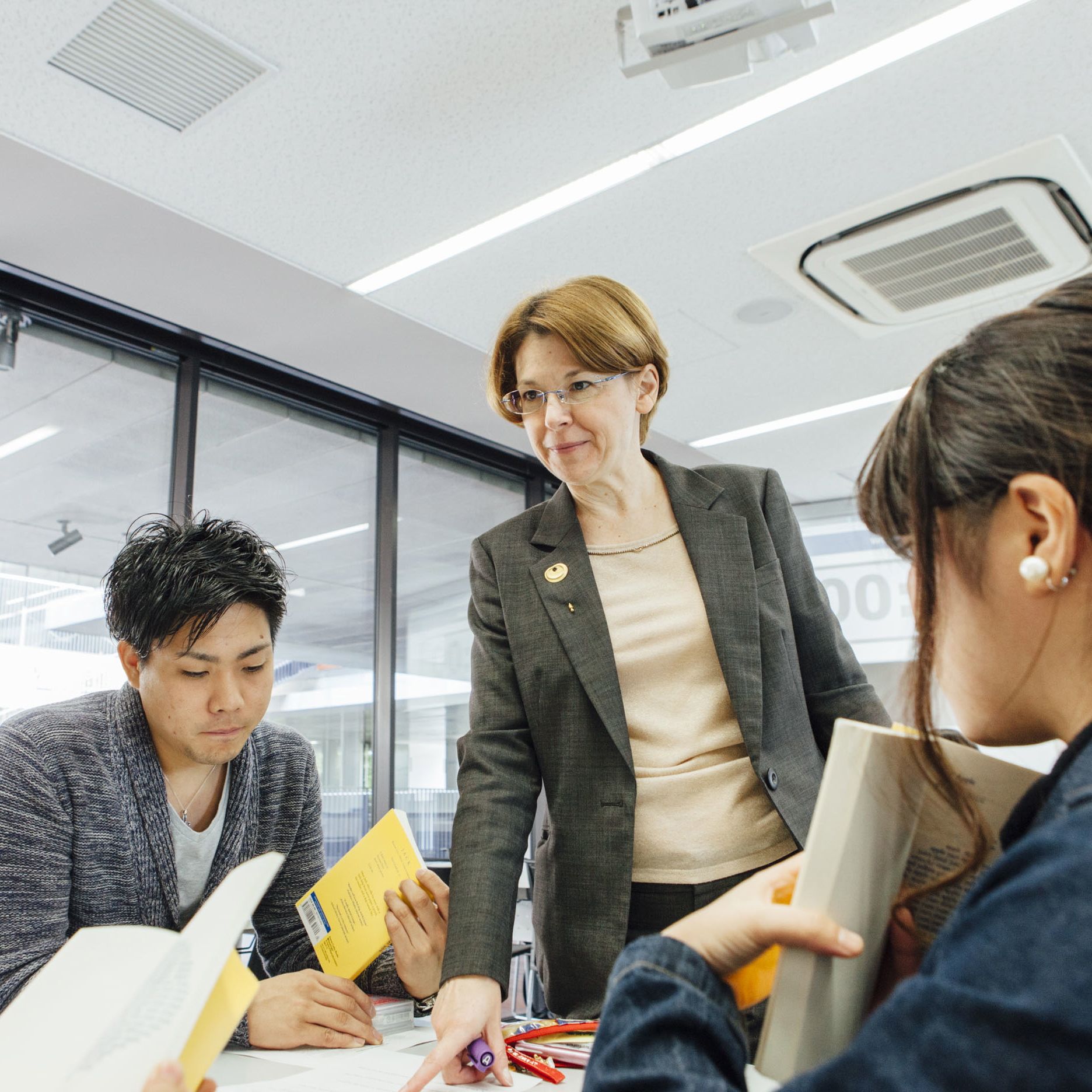 英語キャリア学科小学校教員コース