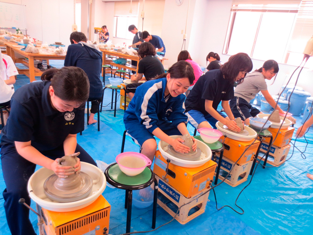 木工、陶工室（作業療法学科）