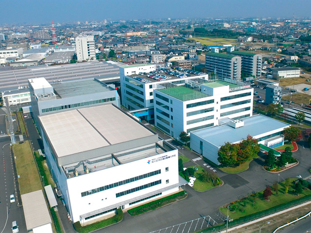 トヨタ名古屋自動車大学校のcampusgallery