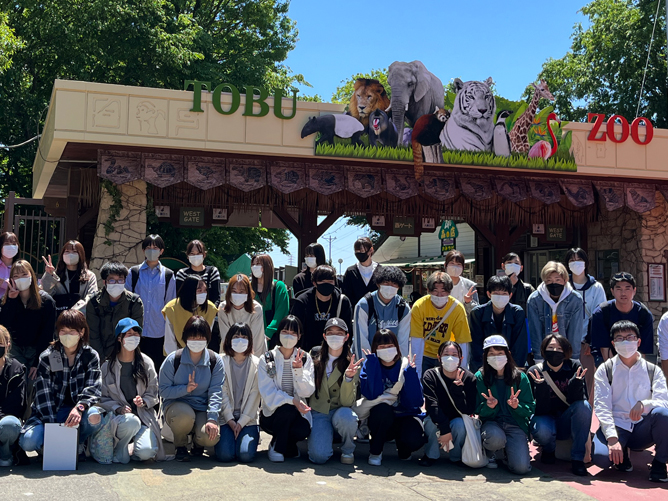 東武動物公園での国内研修の様子